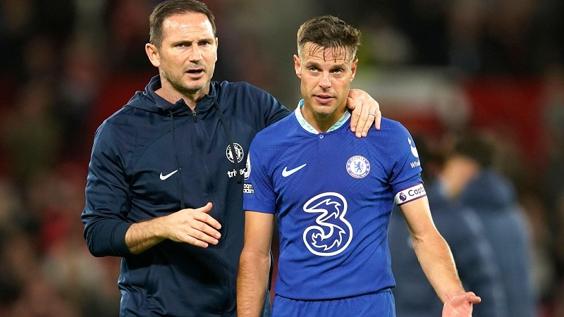 Frank Lampard opravdu nemůže změnit zoufalou situaci Chelsea